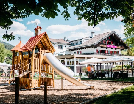 Leiners Familienhotel im Frühling